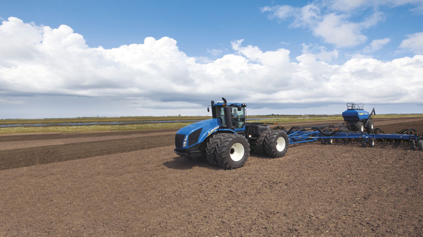 New Holland Tractor